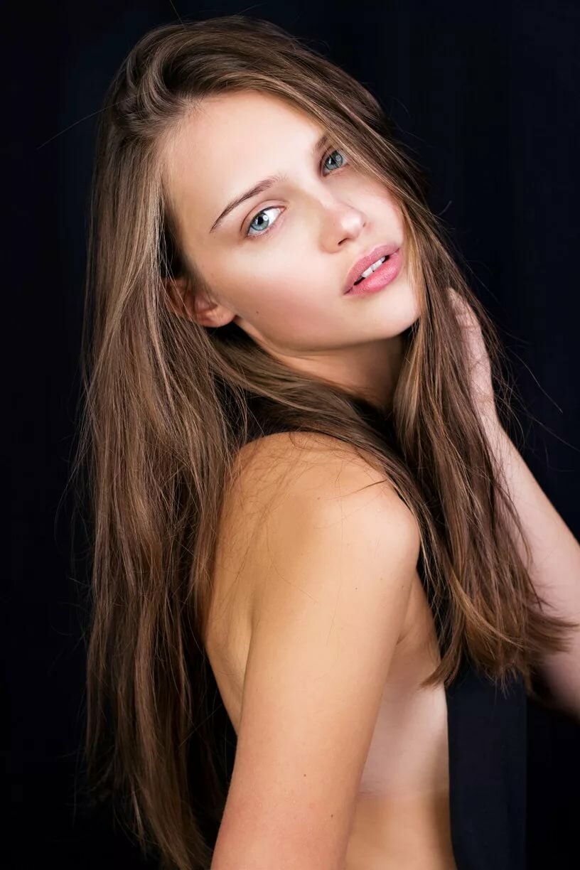 anna zaton hot фото