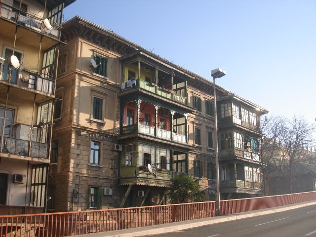 балконы тбилиси фото