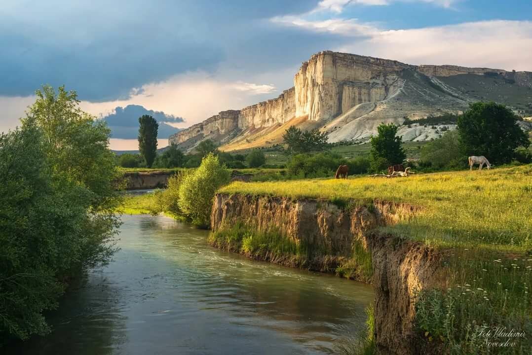 белая скала белогорск фото