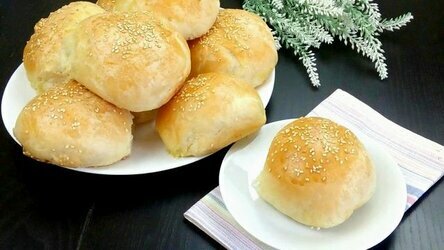 булочка с кунжутом фото