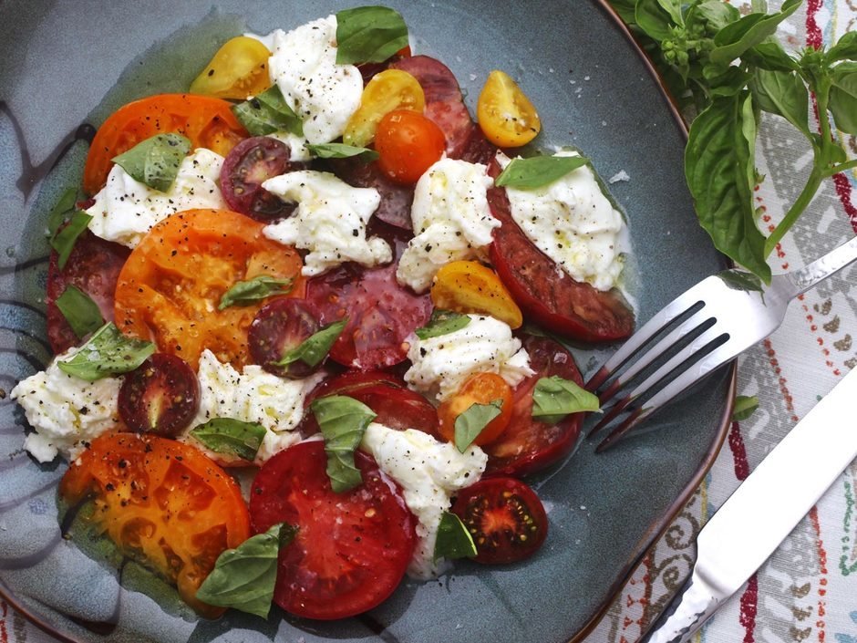 caprese salad фото