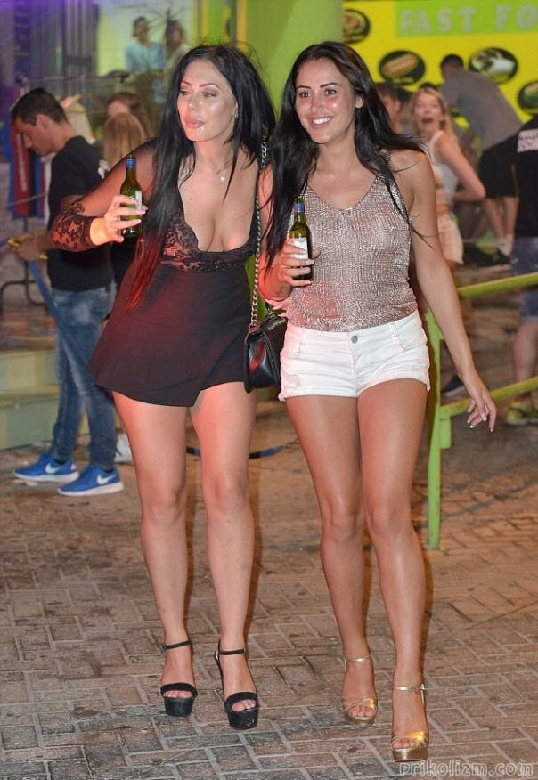 chloe ferry drunk фото