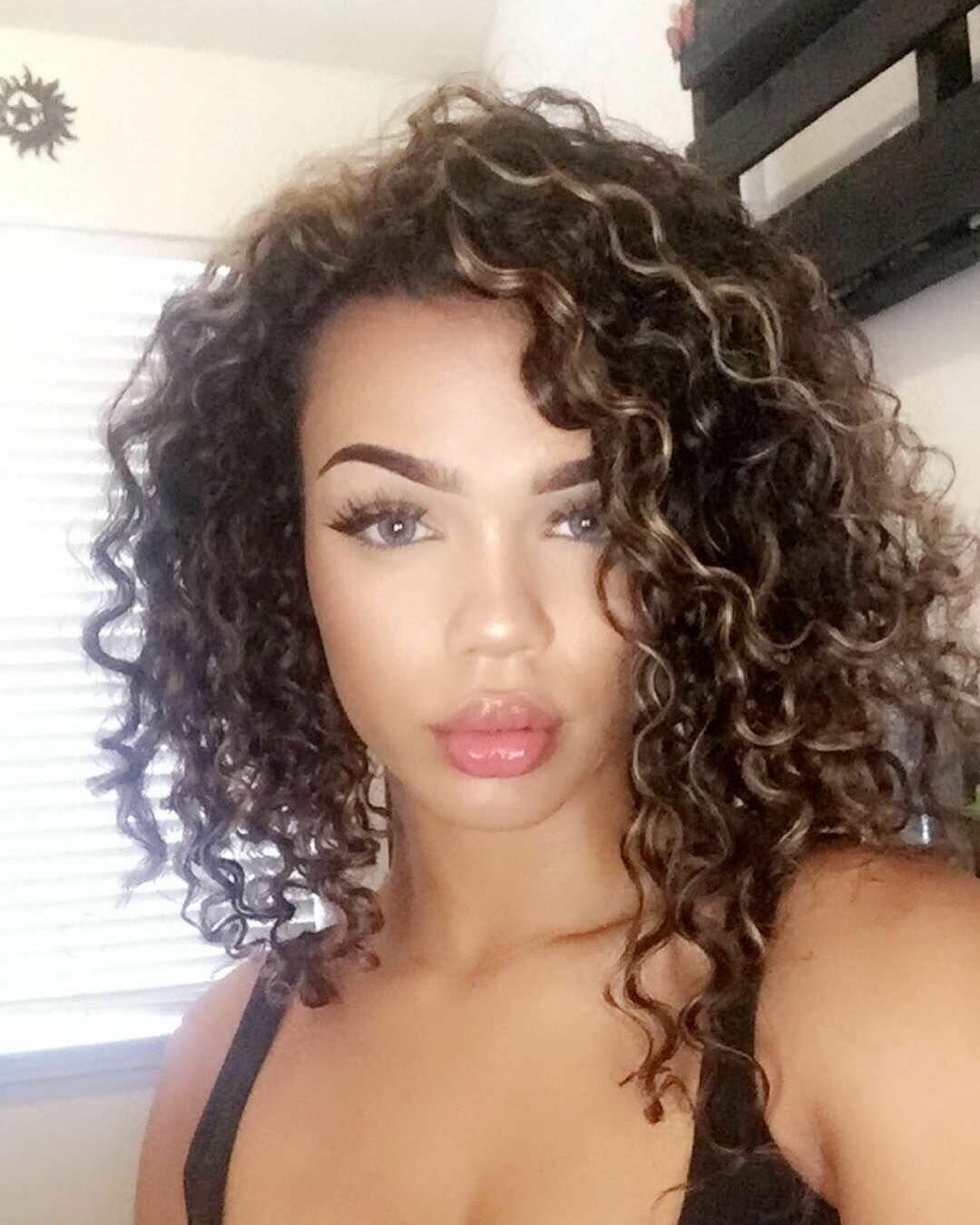 curly hair фото