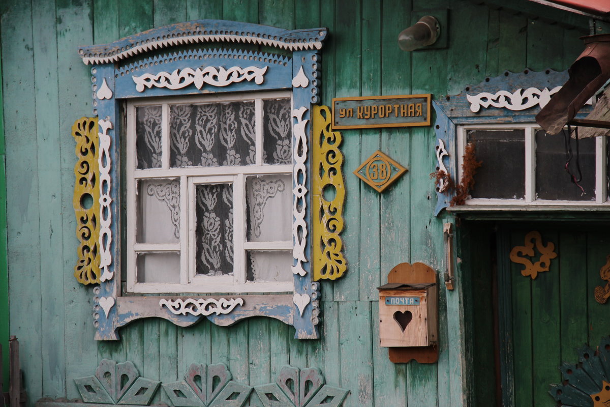 деревяныестаринные наличники декоративные фото