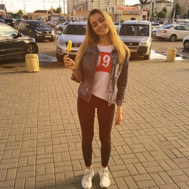 Девушка фото