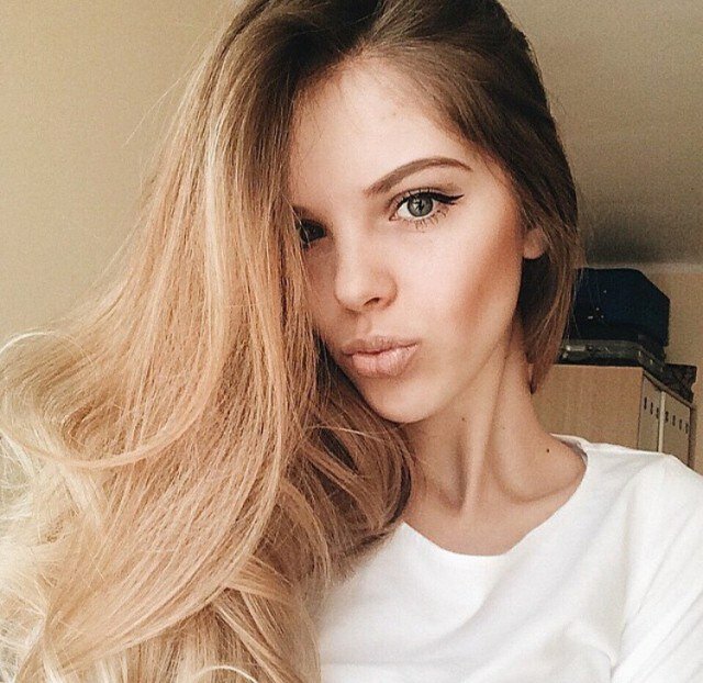 Девушка фото