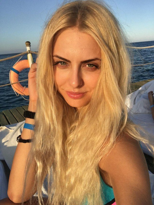 Девушка фото