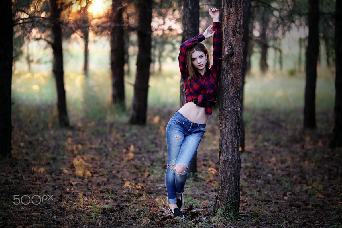 девушка в лесу фотосессия фото