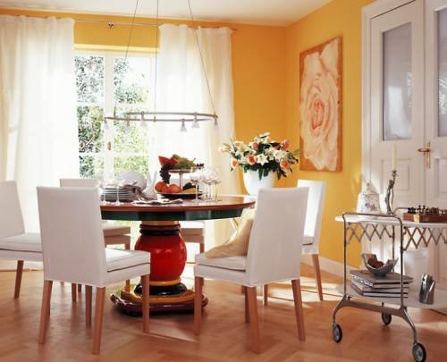 dining room yellow walls фото