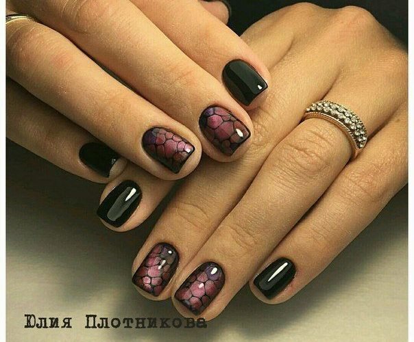 дизайн на короткие ногти темные цвета фото