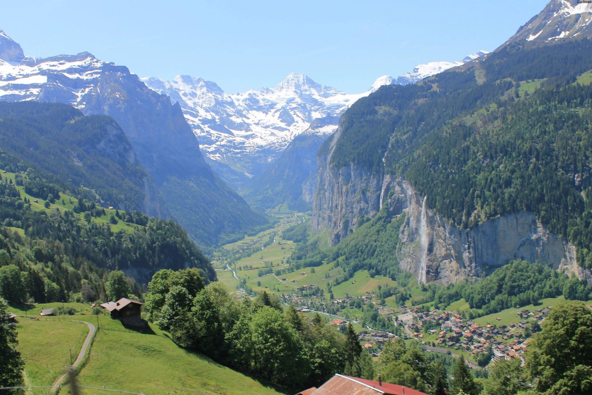 долина лаутербруннен (lauterbrunnen valley), швейцария фото