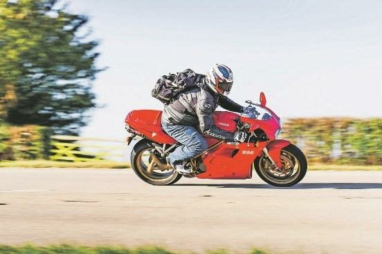 ducati supersport s 2018 фото