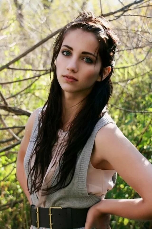 emily rudd фото
