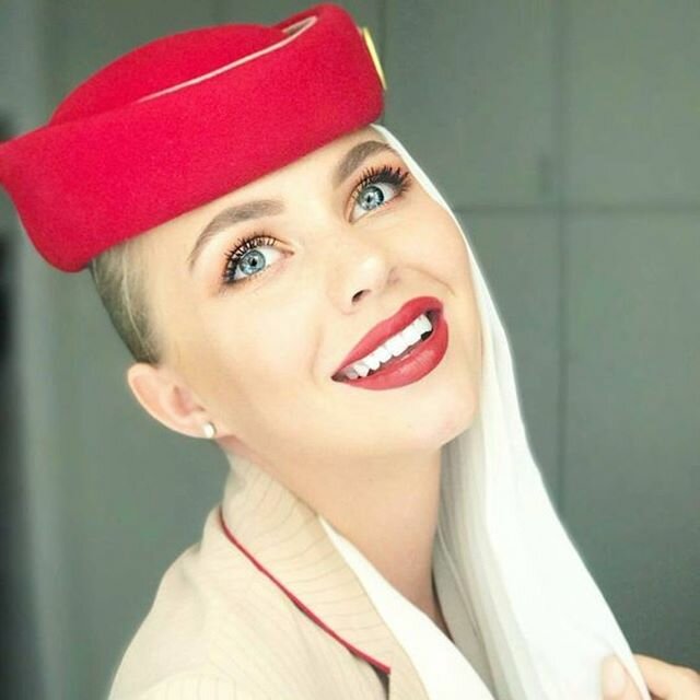 emirates стюардессы фото