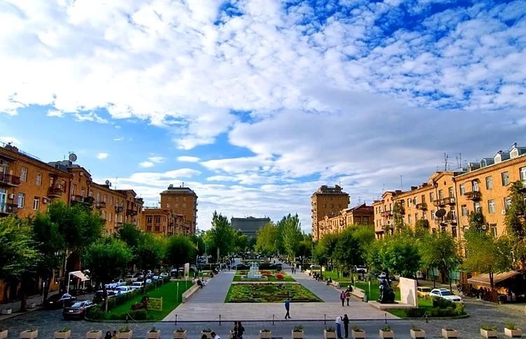 ереван летом фото