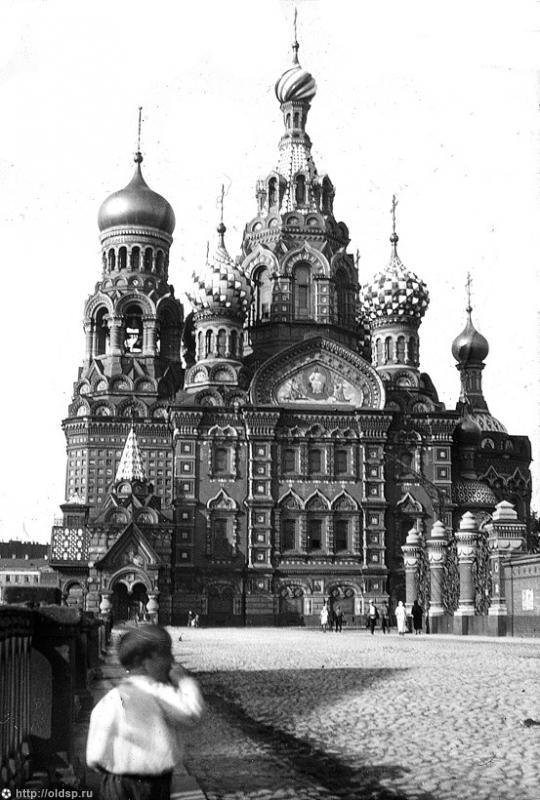 фото храм спаса на крови черно белое фото