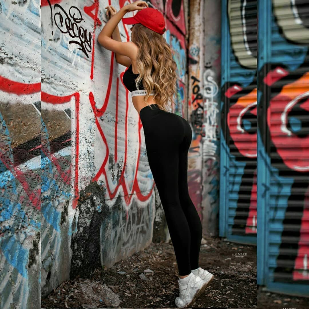 фотографии на фоне граффити фото