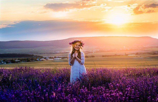 фотосессия в лавандовом поле фото