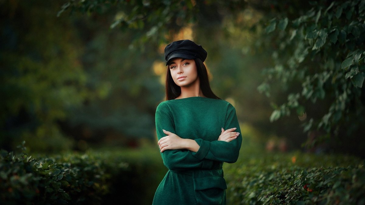 фотосессия в зеленом платье девушка фото