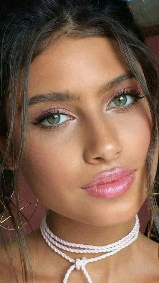 gorgeous green eyes фото