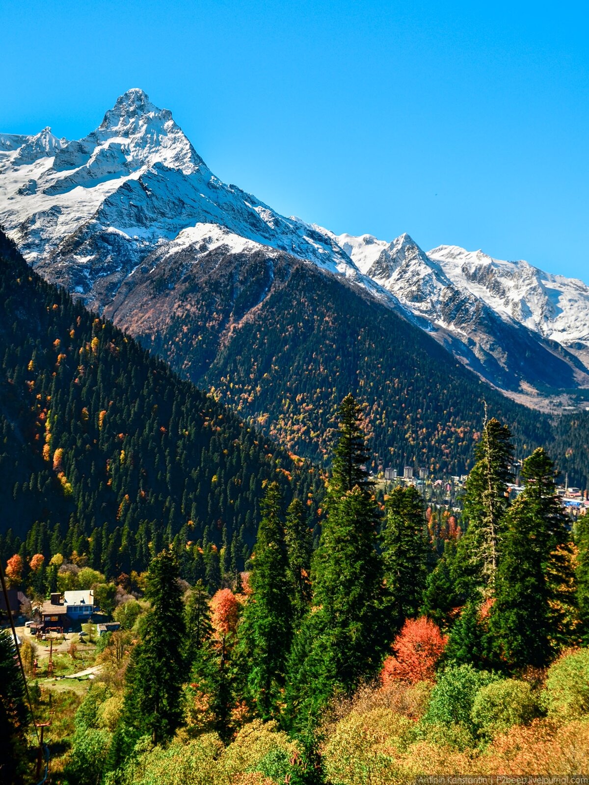 горы домбай фото