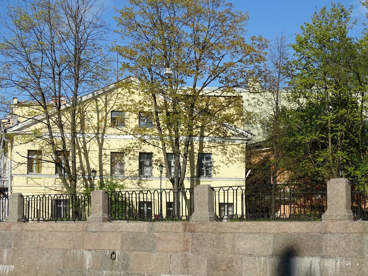 госпитальная улица 14 фото