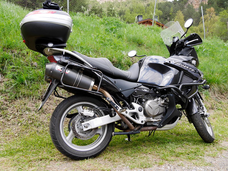 Honda XL1000V Varadero фото