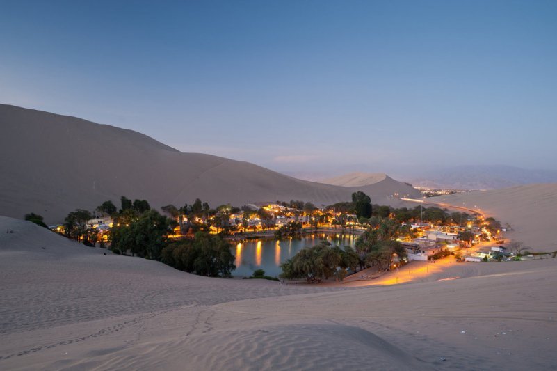 huacachina оазис в перу фото