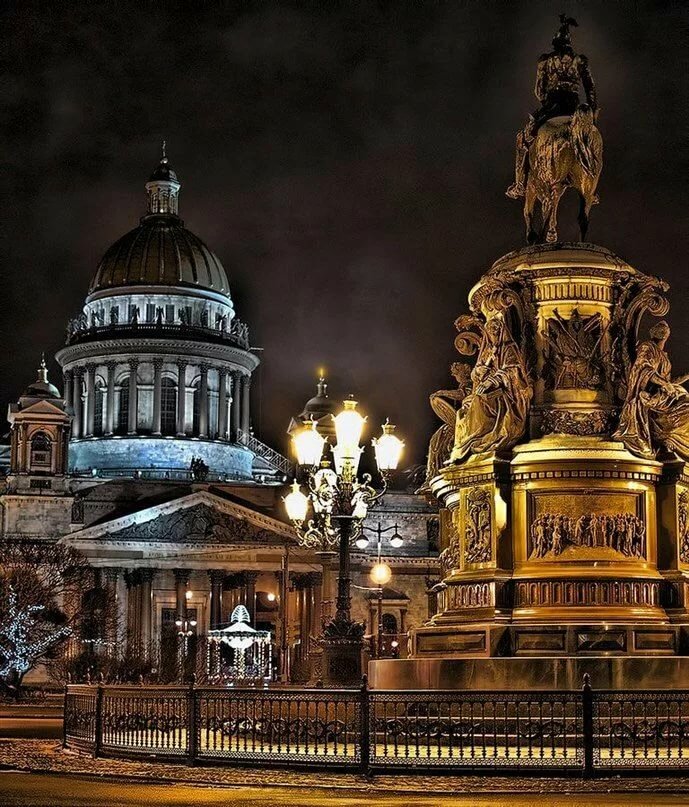 исаакиевский собор вечером фото