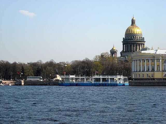 исаакиевский собор вид с невы фото