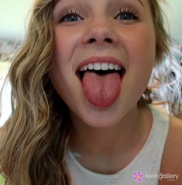 jailbait open mouth фото