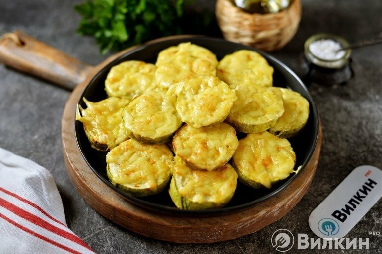 кабачки в духовке фото