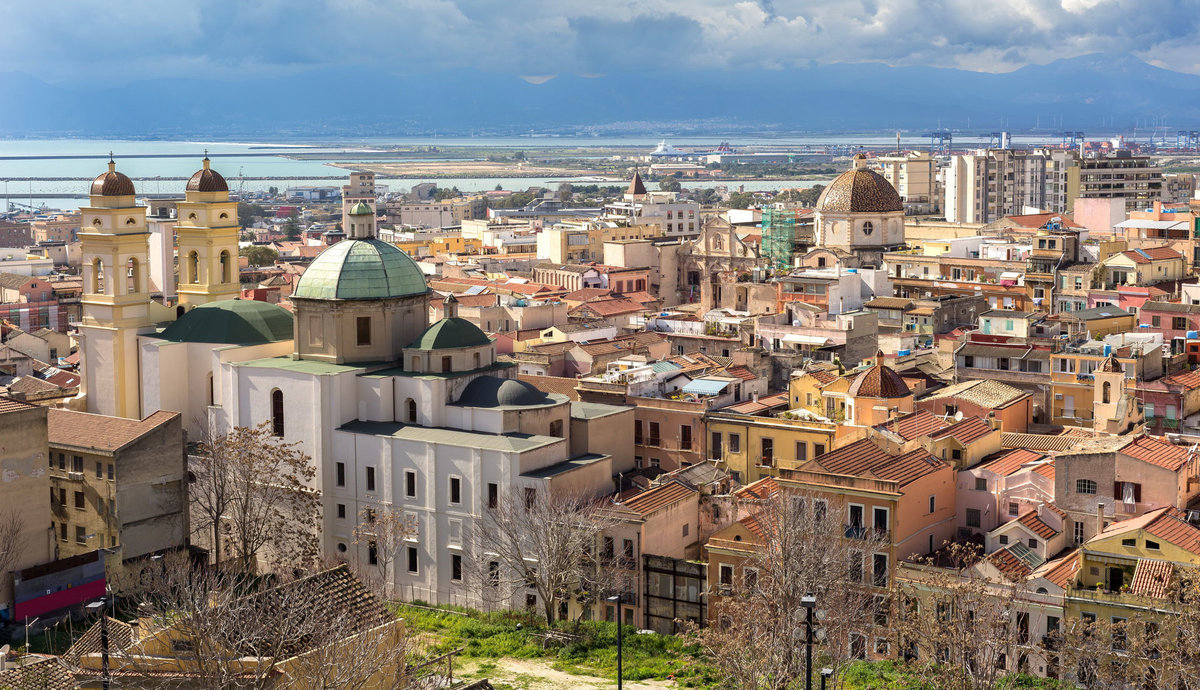 Кальяри фото