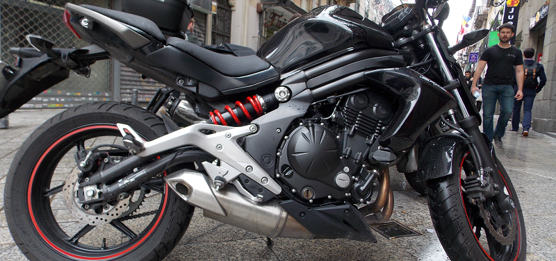 kawasaki er6n черный фото