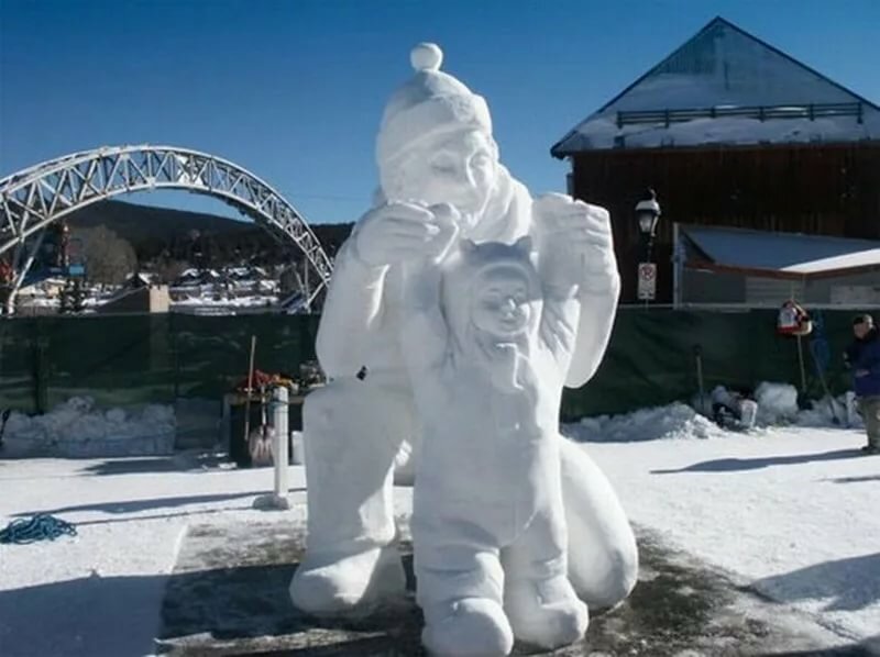 красивые скульптуры из снега фото