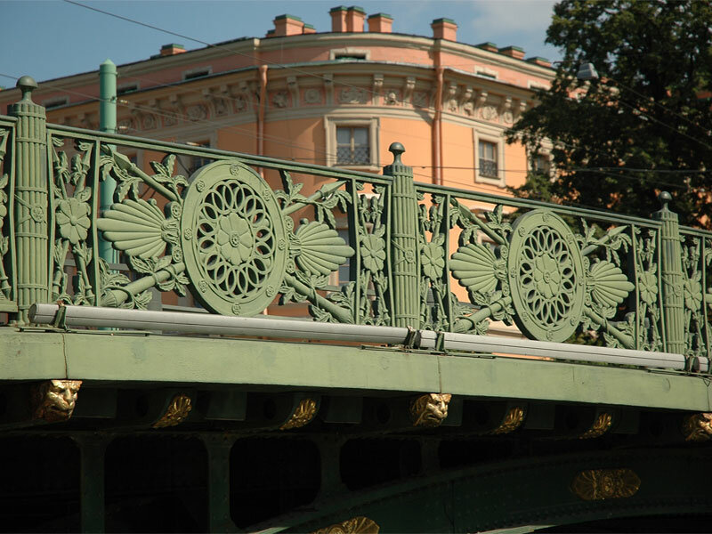 лебяжий мост ограда фото