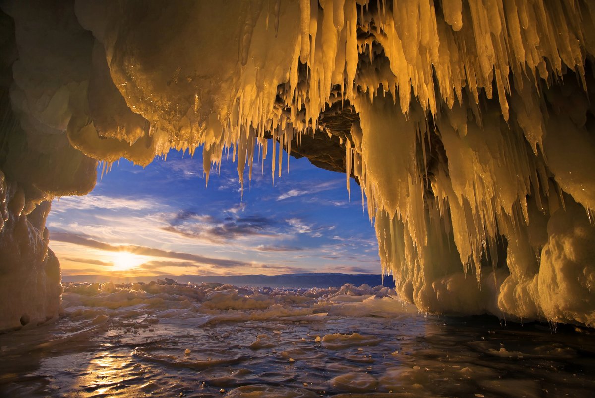 ледяные гроты байкала фото