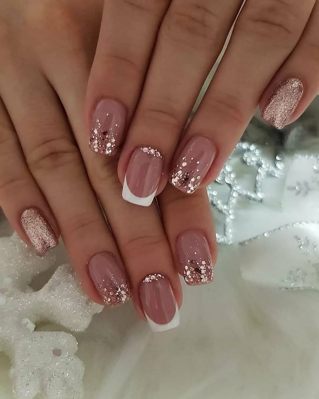 маникюр френч 2019 на короткие ногти фото