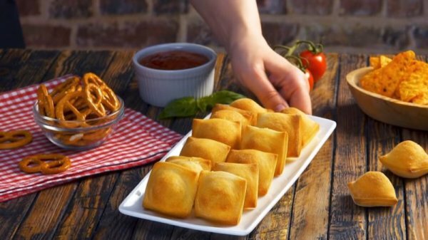 мини пирожки в форме для льда фото