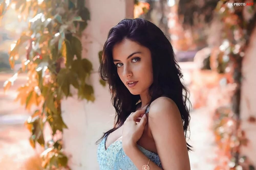 модель aurela skandaj фото