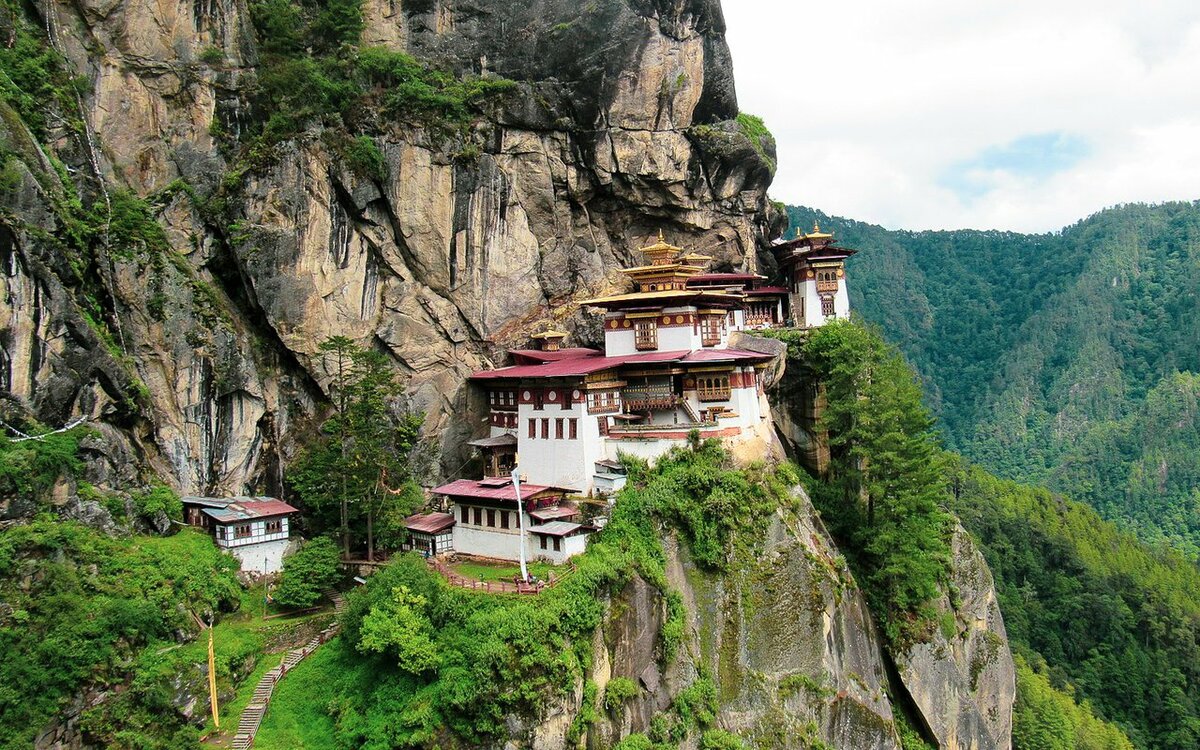 монастырь такцанг-лакханг, бутан фото