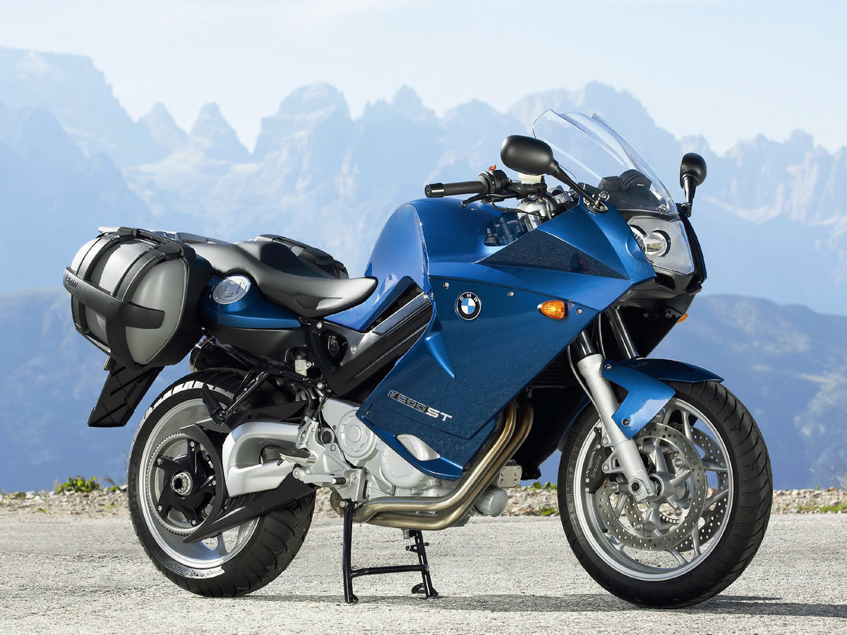 мотоцикл bmw f800st фото