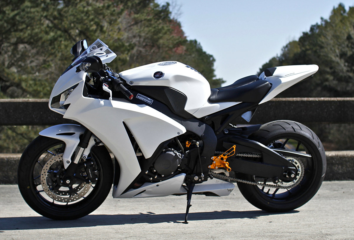 мотоцикл honda cbr1000rr фото