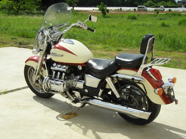 мотоцикл хонда gl1500c valkyrie фото