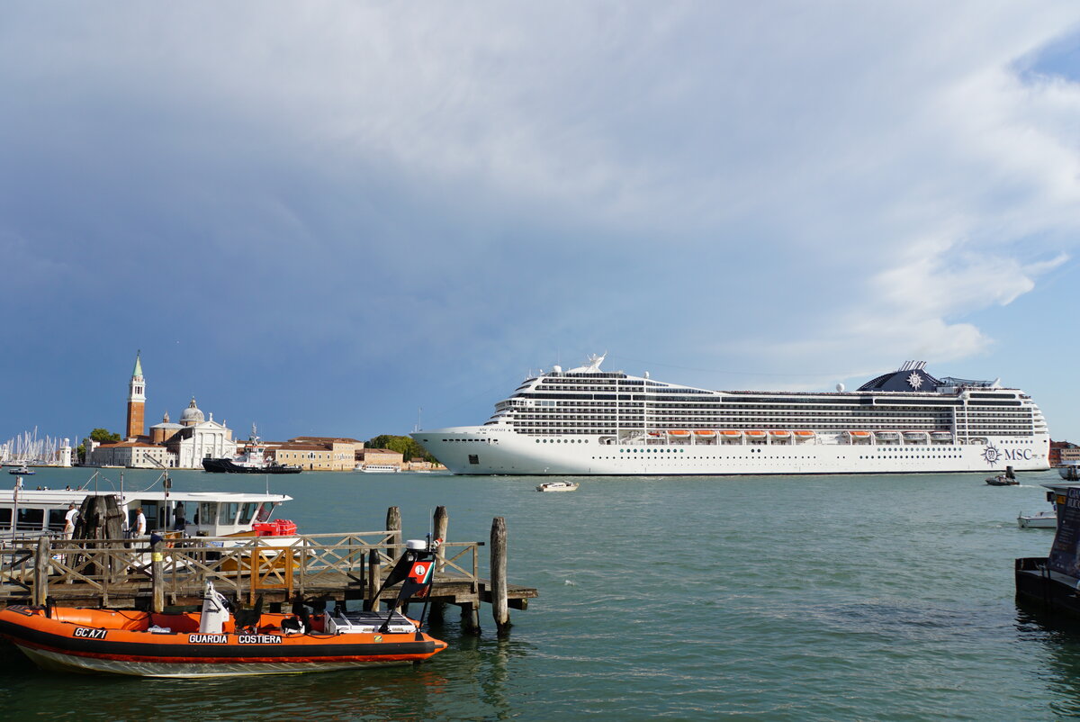 msc preziosa 5 круизный лайнер фото