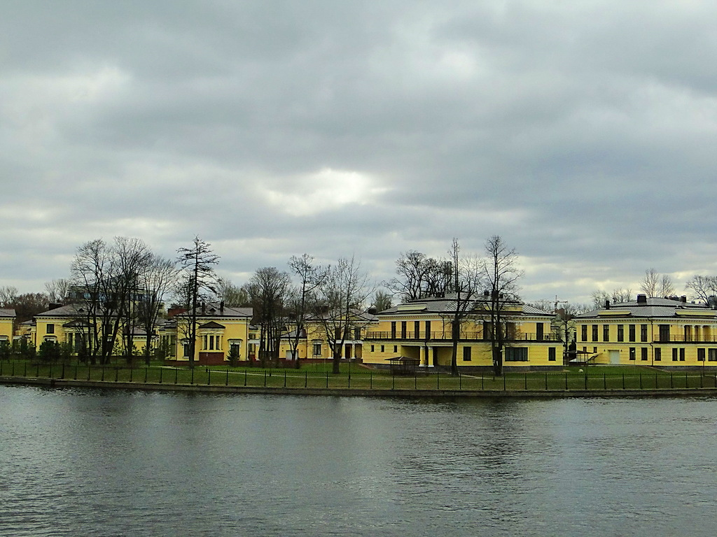 набережные средней невки фото