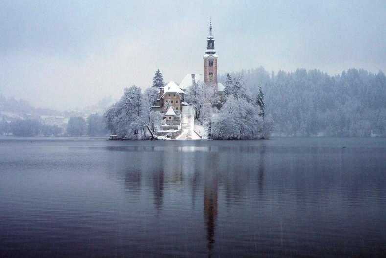озеро блед зима фото