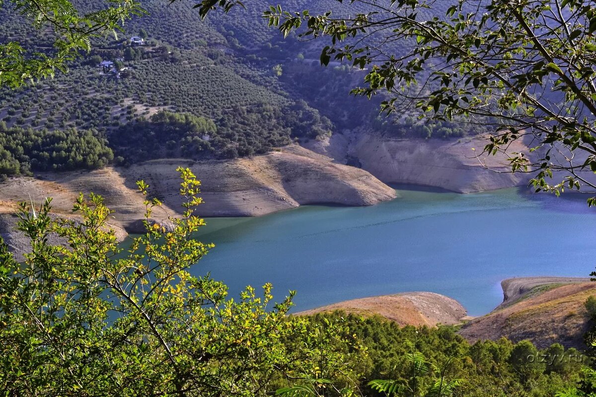 озеро чарвак узбекистан фото