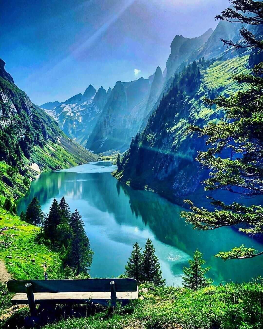 озеро морейн канада фото