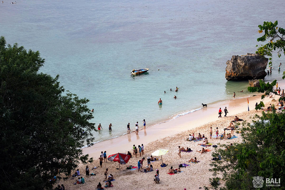padang padang beach бали фото